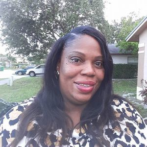 Meet your Posher, Anitra